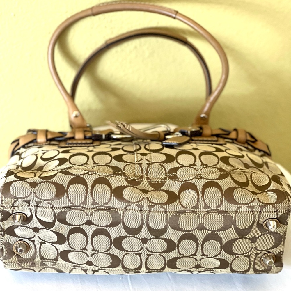 COACH💥VINTAGE~SOLD OUT💥Hamptons Signature Carryall Tote Bag - Picture 10 of 12